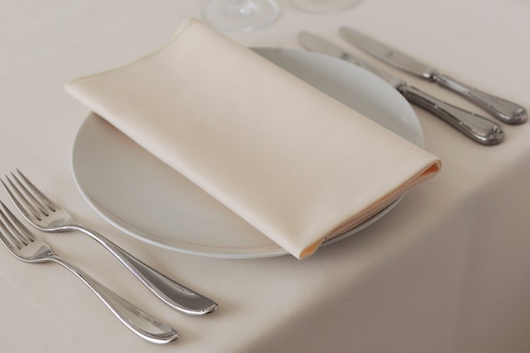 Common Restaurant Complaints and How to Avoid Them
